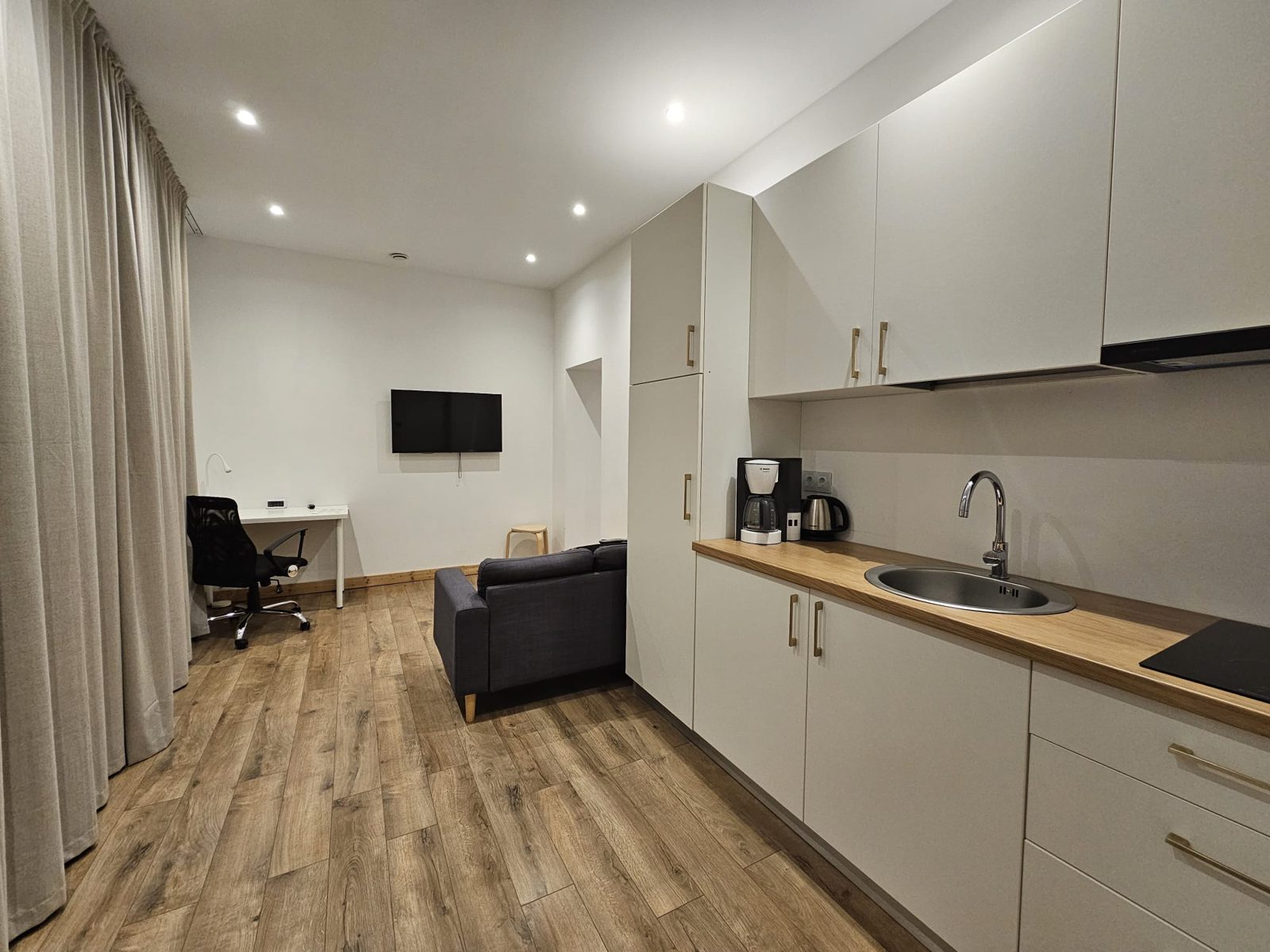 One-bedroom Apartment